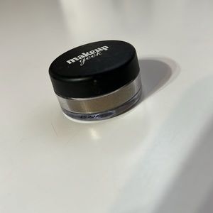 Makeup Geek Utopia Glitter Pigment
